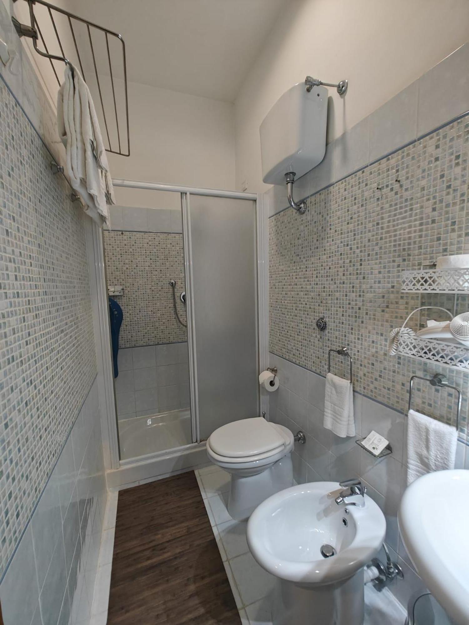 Domus Roxy Hotel Roma Ngoại thất bức ảnh