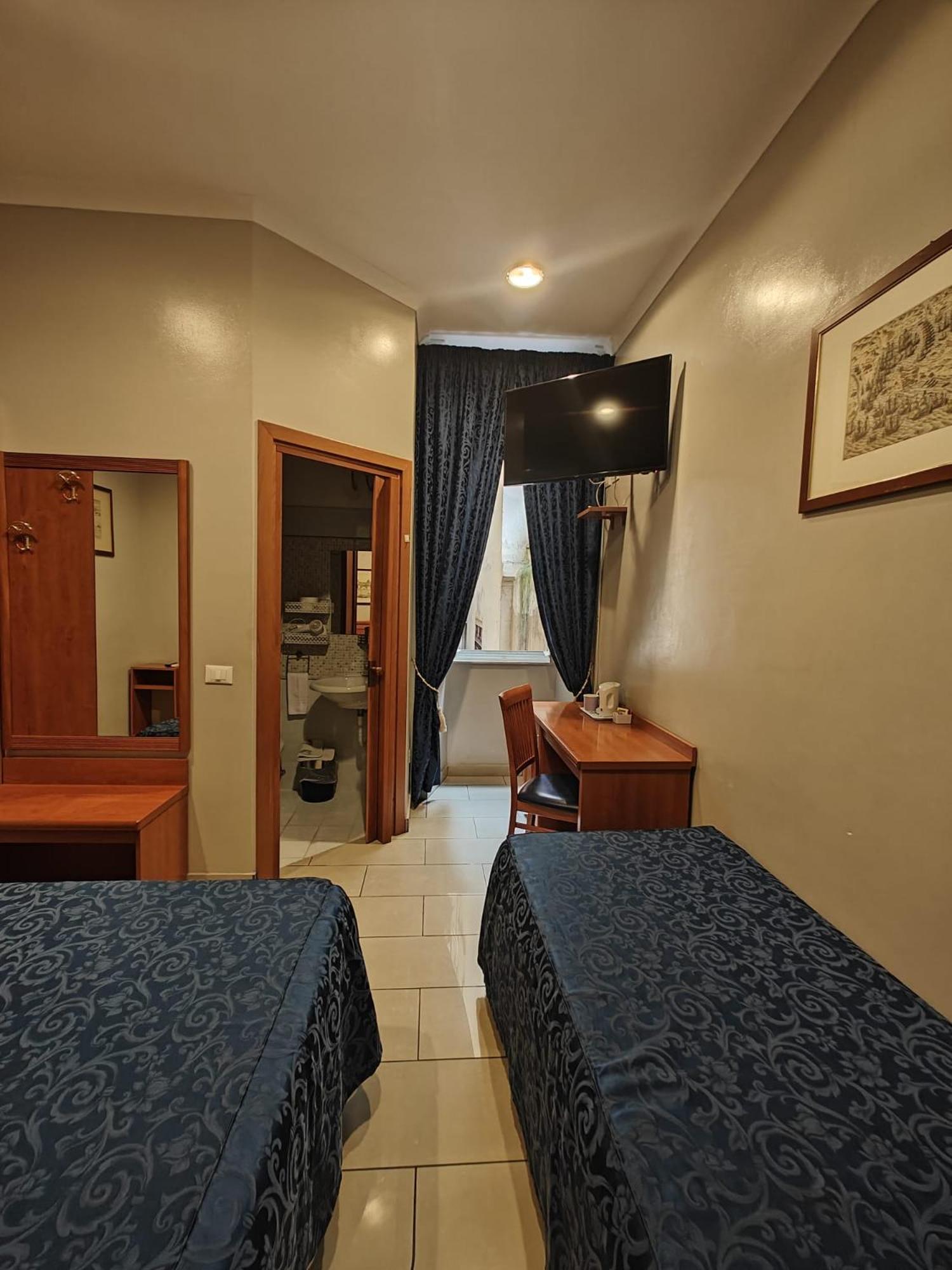 Domus Roxy Hotel Roma Ngoại thất bức ảnh