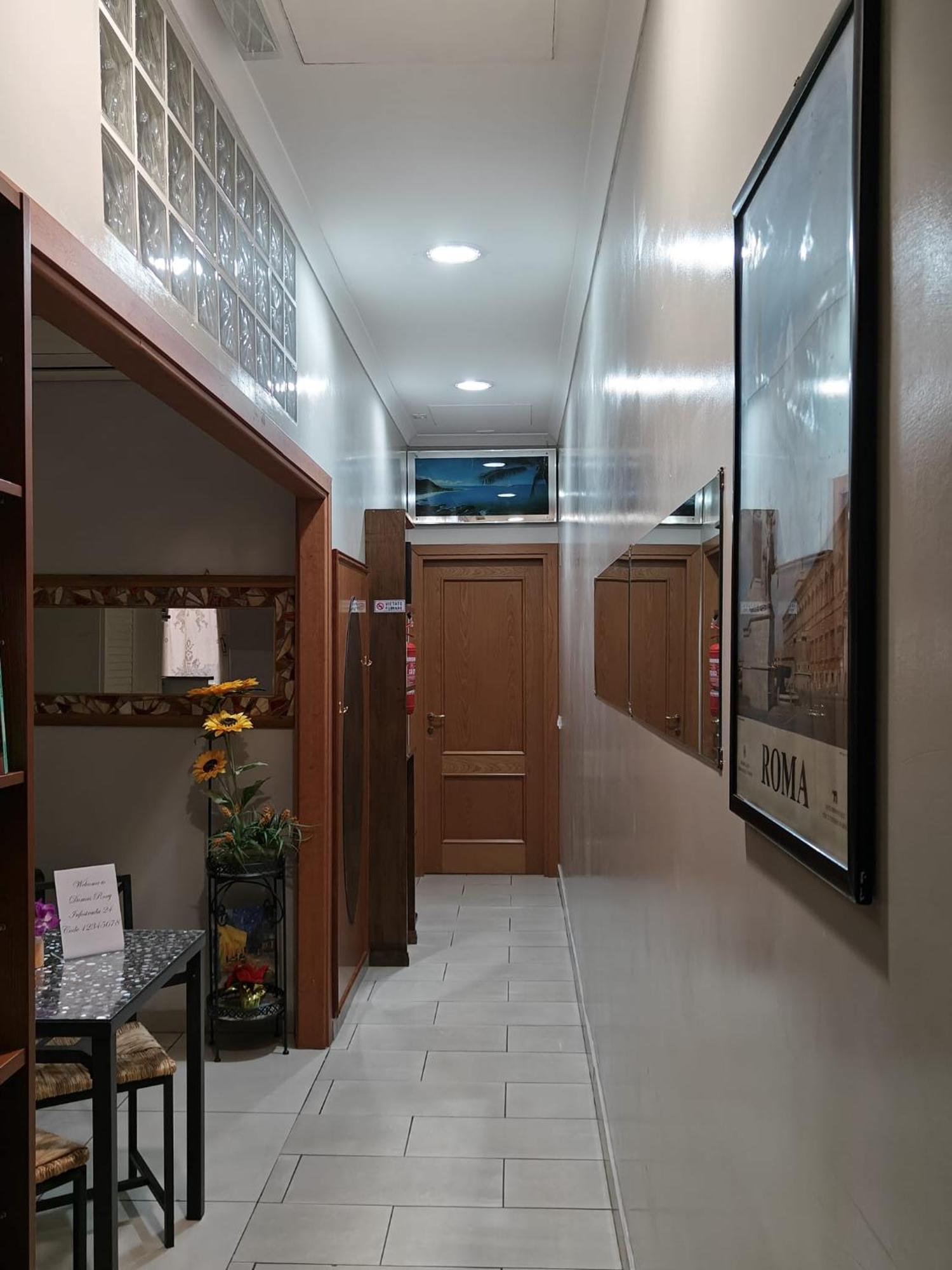 Domus Roxy Hotel Roma Ngoại thất bức ảnh