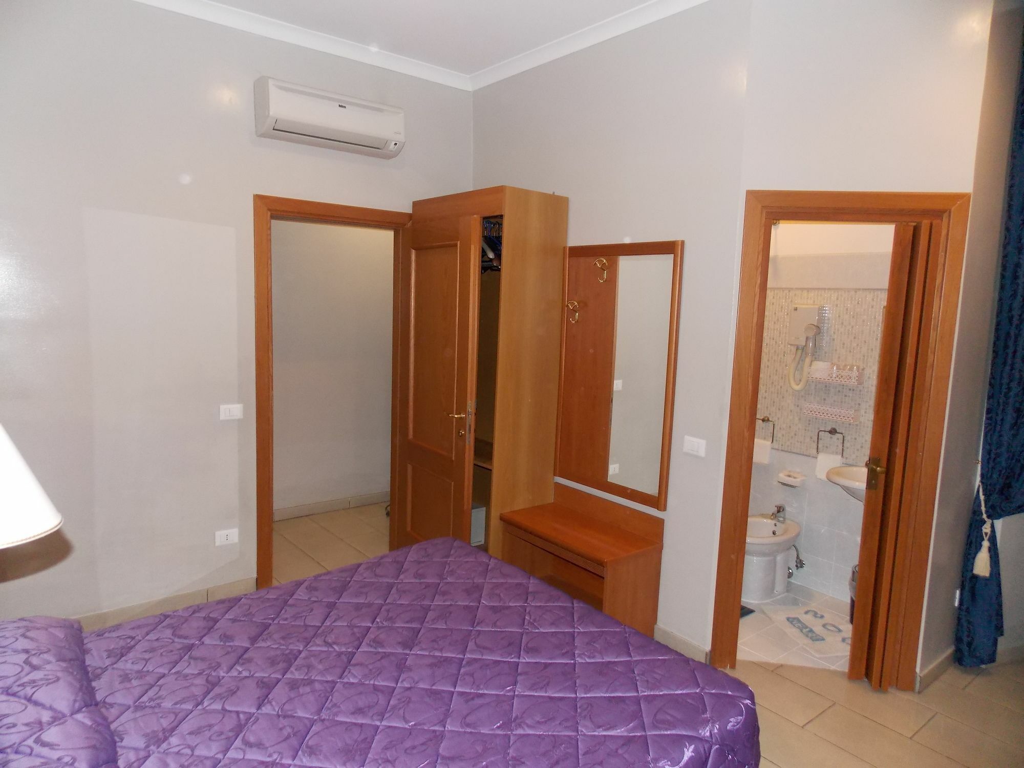 Domus Roxy Hotel Roma Ngoại thất bức ảnh